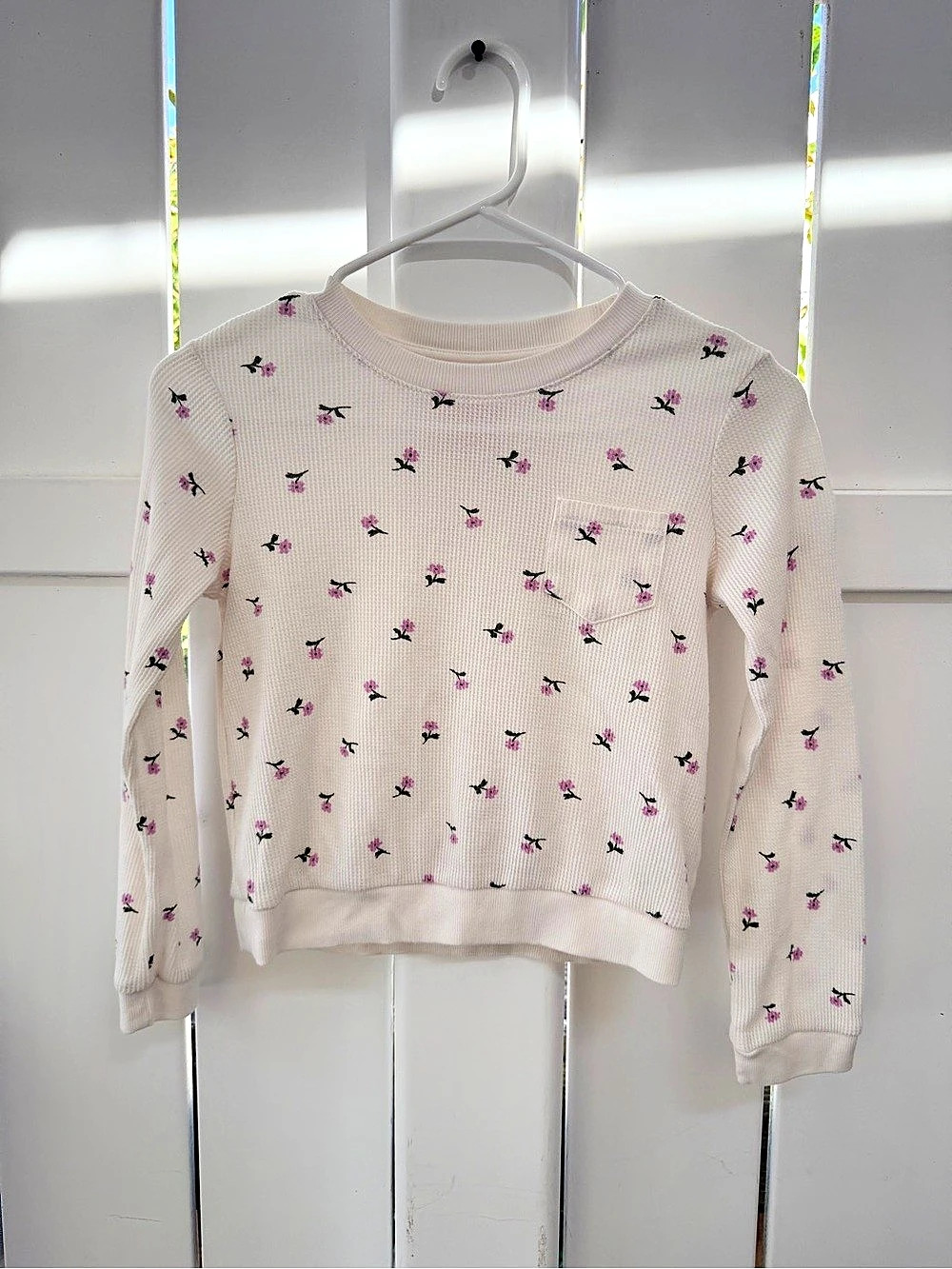 Cat & Jack Girls Long Sleeve Floral Waffle Knit Thermal Shirt Size Medium (8)